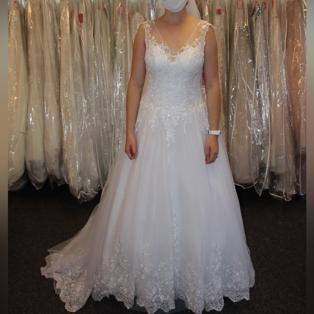Rebecca Ingram Jamie white wedding dress - Picture 6 of 7